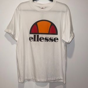 NWT ellesse Logo T-shirt size US8